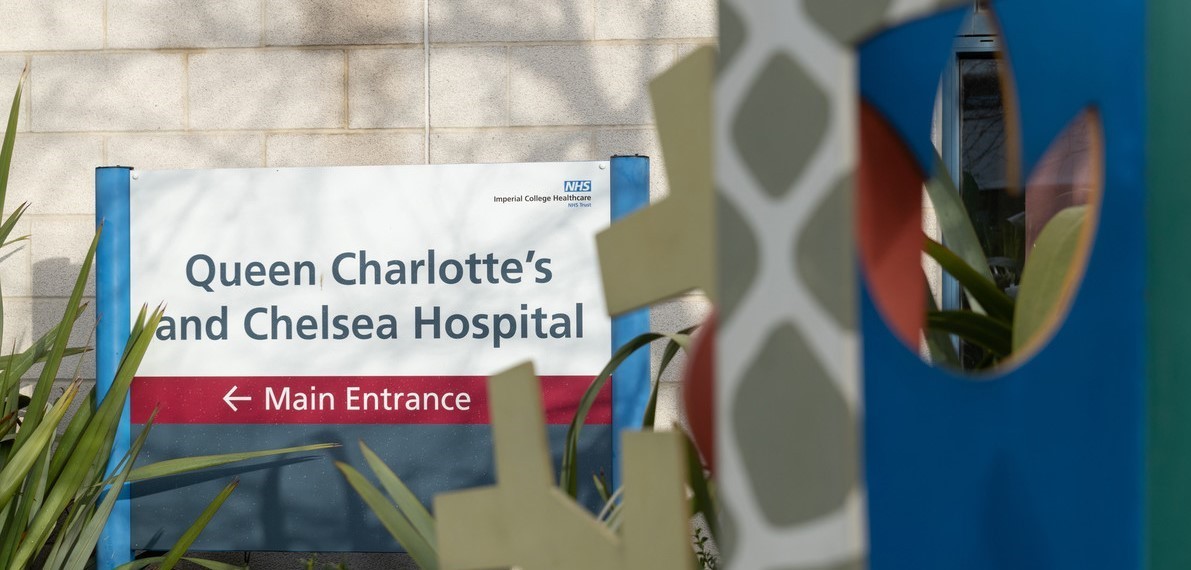 Sign saying donate to Queen Charlotte's and Chelsea Hospital